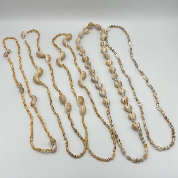HAWAIIAN SHELL NECKLACES SET OF 5 - Picture 1 of 6